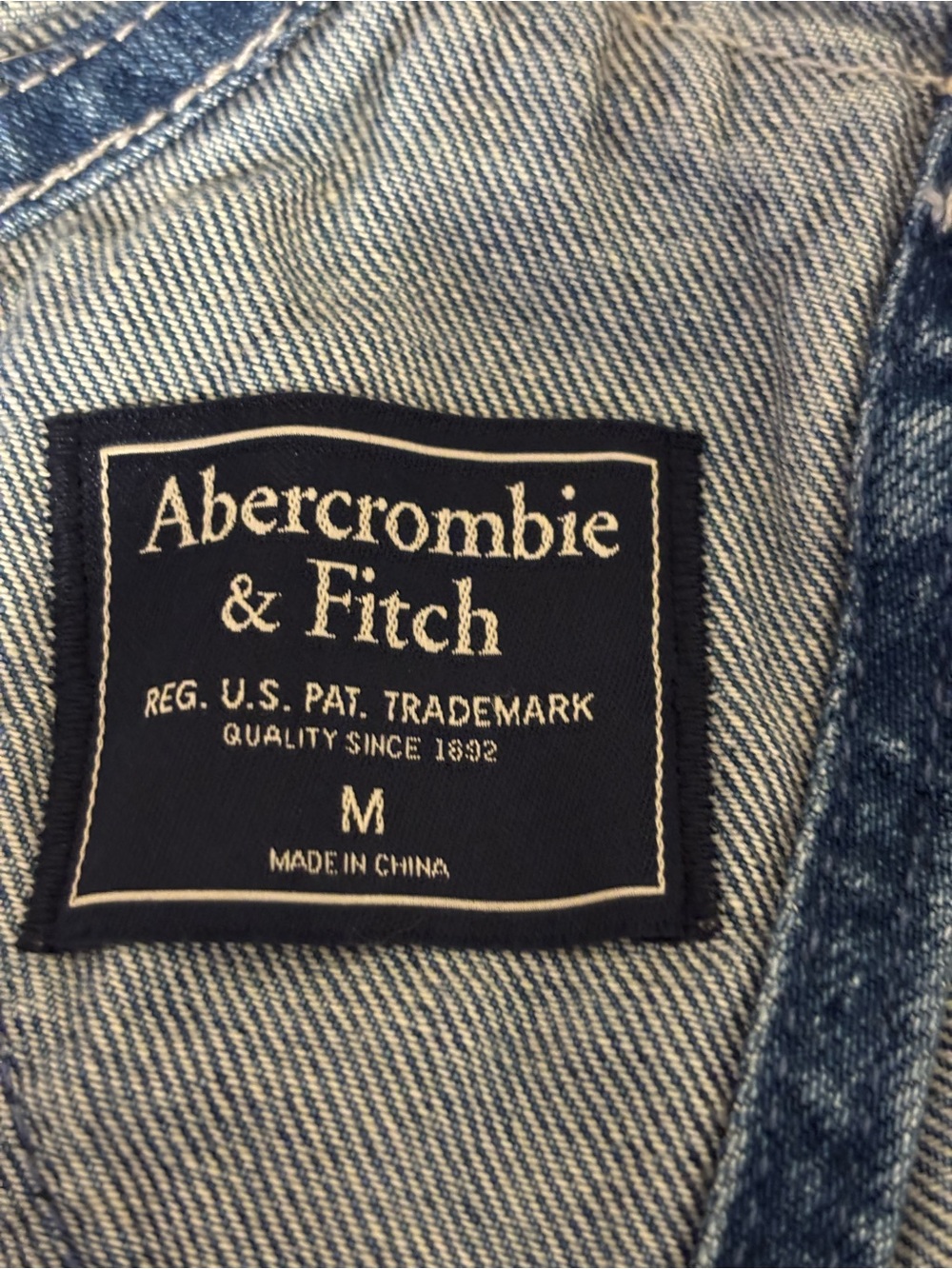 Abercrombie & Fitch M Distressed Denim Short Overalls - Picture 2 of 7